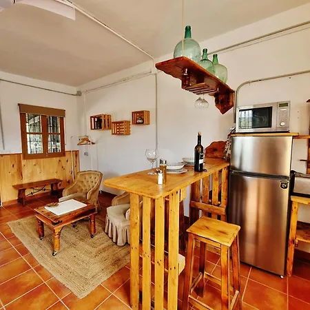 Velez Nazari Hoya De La Mora Tatil Evi